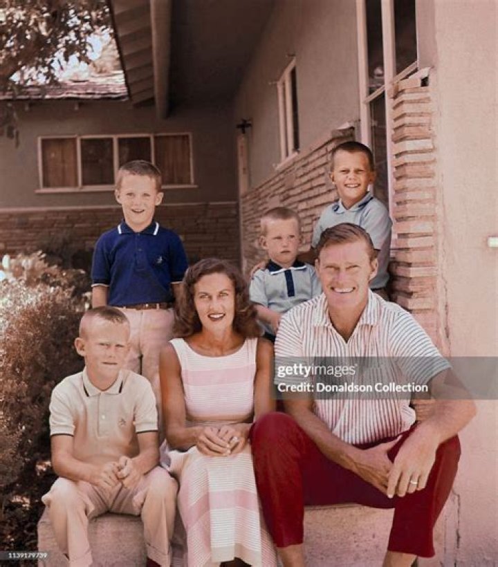 Chuck Connors Wife: The Fascinating Life Behind the Legend