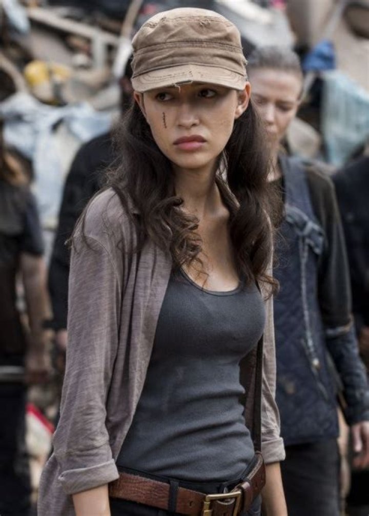 Rosita Espinosa Walking Dead: A Comprehensive Character Analysis