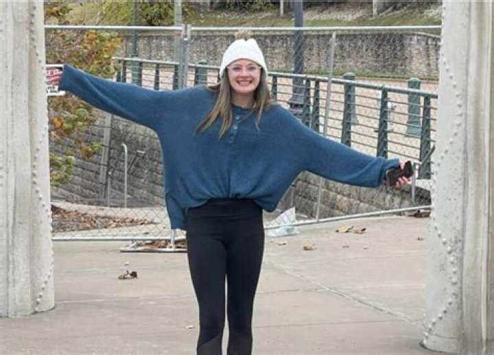 Sophie Elton: The Rising Star Redefining Fashion and Beauty