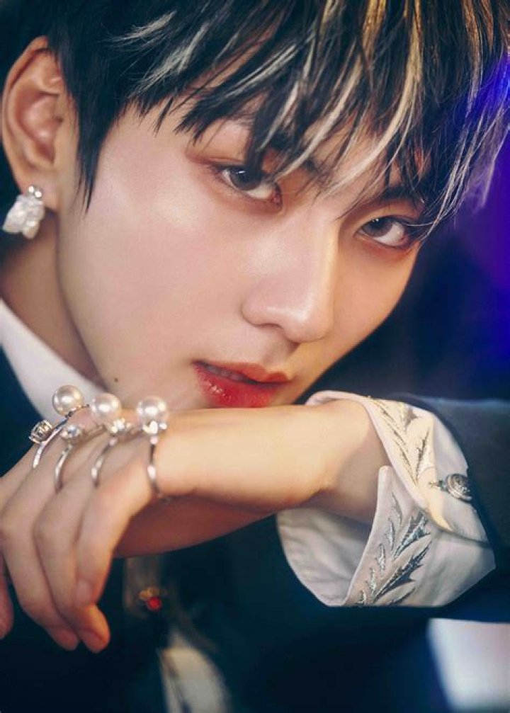 Who is the Leader of ENHYPEN: A Comprehensive Guide to the Group's Leadership